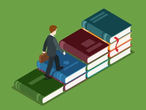 Ilustração de um homem com roupa social e segurando uma maleta, ssubindo uma escadaria feita com livros, em busca do sucesso profissional por meio da educação continuada.
